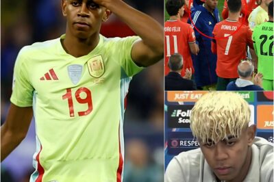 10 Minutes Ago The world was left speechless by Lamine Yamal’s interview, when everyone constantly attacked him, accusing him of not respecting or appreciating Ronaldo. But the young Spanish star responded with just nine words that silenced everyone.